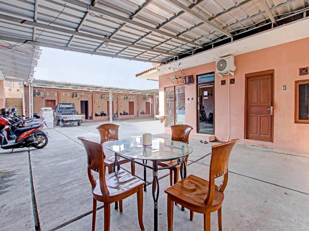 Oyo 91490 Hotel Rumah Kita Cirebon Esterno foto