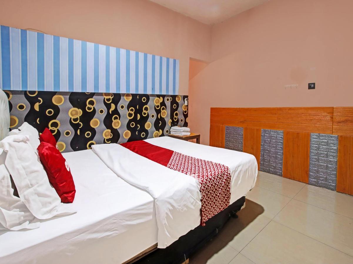 Oyo 91490 Hotel Rumah Kita Cirebon Esterno foto