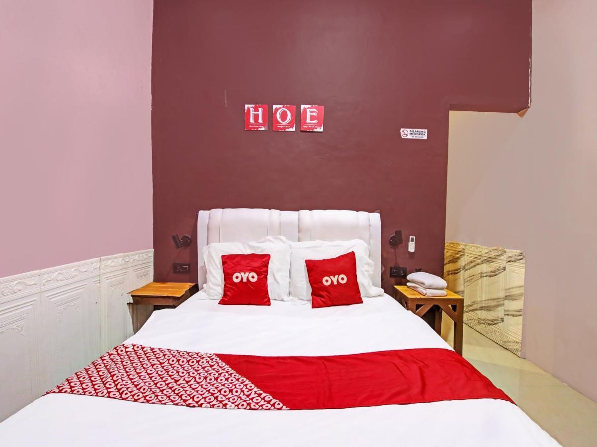 Oyo 91490 Hotel Rumah Kita Cirebon Esterno foto