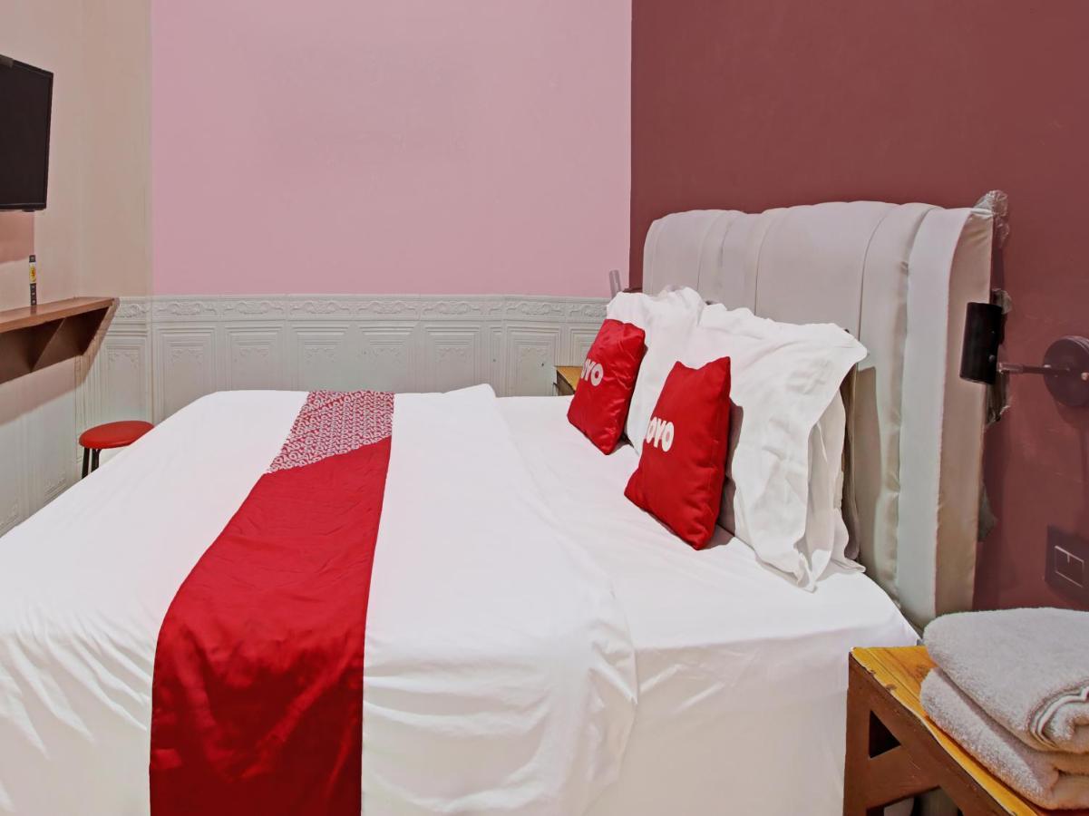 Oyo 91490 Hotel Rumah Kita Cirebon Esterno foto